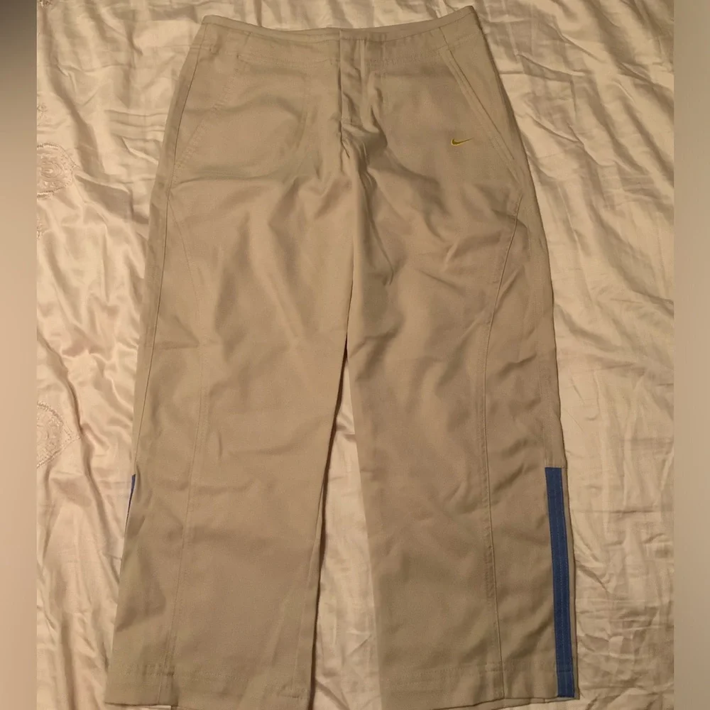 Nike Khaki Capri Golf Pants Size XS